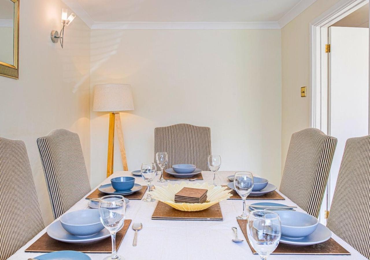 2 Bed House W/ Garden And Free Parking! * Челтенхам
